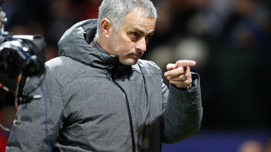Panchina Psg, i bookmaker dicono Mourinho
