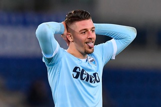 Milinkovic-Savic, Barça e United contro la Juventus: rischio asta