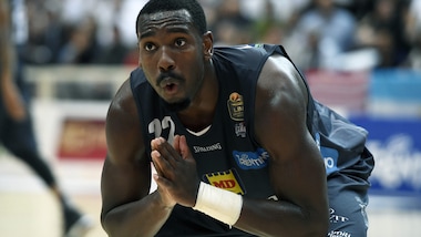 Basket Serie A, Trento riabbraccia Dustin Hogue