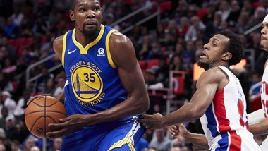 Lebron spegne i Lakers, Durant passeggia con Dallas