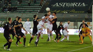 Serie B Foggia-Venezia, probabili formazioni e tempo reale alle 20.30. Dove vederla in tv