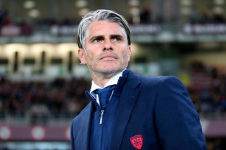 Serie A Cagliari, Lopez: «Fazio tocca di mano sul gol»