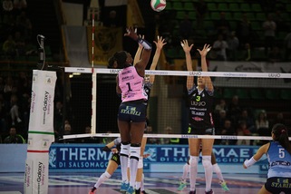 Volley: A1 Femminile, Novara manitene il secondo posto, Monza e Firenze in Coppa