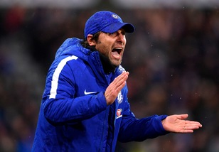 Chelsea, furia Conte: «Basta voci sul mio futuro, merito rispetto»