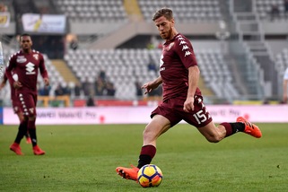 Torino, perfettamente riuscita l'operazione ad Ansaldi