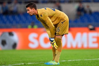 Calciomercato, Crosta-Cagliari: nuovo accordo fino al 2020