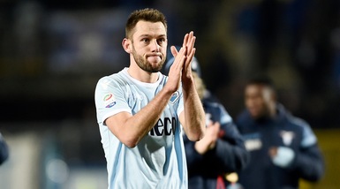 De Vrij allontana la Lazio: «Rinnovo? Non lo so»