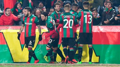 Serie B: poker di Montalto alla Pro Vercelli, Novara-Perugia 1-1