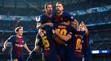 Real-Barcellona 0-3, Suarez e Messi zittiscono il Bernabeu: blancos a -14