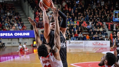 Ale Gentile inarrestabile,  Bologna passa a Varese