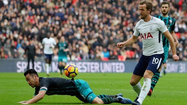 Premier, Kane vola nelle scommesse sui bomber