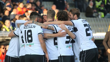 Diretta Parma-Spezia, probabili formazioni e tempo reale ore 20.30