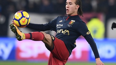 Serie A Genoa, Laxalt: «I punti deboli del Torino? Li troveremo»