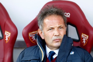 Torino, Mihajlovic: «Chi non gioca bene col Genoa, starà fuori nel derby»