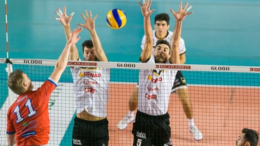 Volley: A2 Maschile, Girone Bianco: Roma prima con Santa Croce