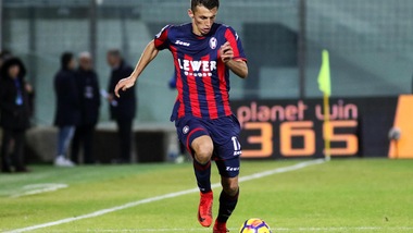 Serie A Crotone, per Budimir frattura al piede