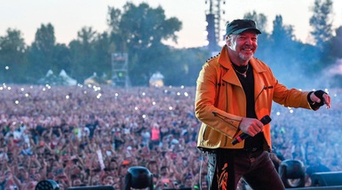 Vasco Rossi, le nuove date del tour: due concerti al Circo Massimo a giugno 2021