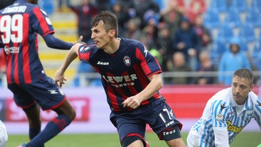 Serie A Crotone, per Budimir intervento riuscito