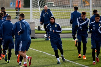 Argentina, Messi in gruppo. Vuole giocare contro la Spagna