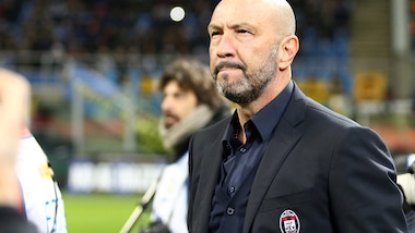 Serie A Crotone, Zenga: «Pensiamo solo al Sassuolo»