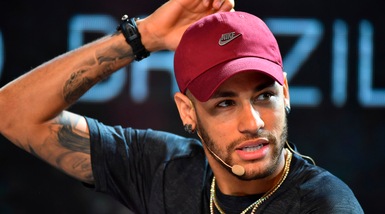 Brasile, Neymar non molla: «Per il Mondiale sarò in forma»