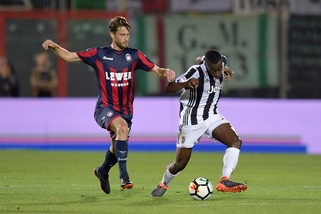 Serie A Crotone, Barberis: «Vogliamo la salvezza matematica»