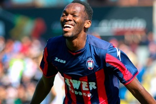 Serie A Crotone, Simy: «Massima attenzione al Sassuolo»