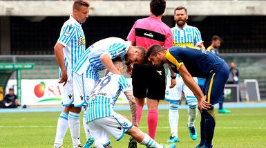 Spal, lesione di primo grado al legamento collaterale del ginocchio destro per Lazzari