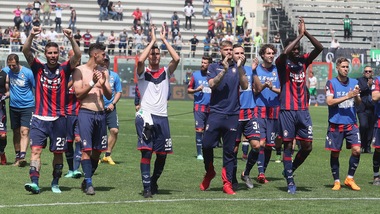 Crotone, lettera aperta dei tifosi al ministro Bonisoli