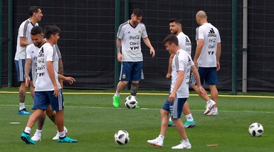 Dybala a Barcellona, ma solo per allenarsi