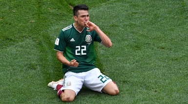 Napoli, Lozano: incontro positivo tra De Laurentiis e Raiola