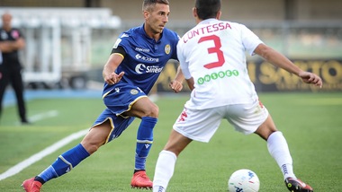 Serie B Verona, per Ragusa distorione al ginocchio sinistro