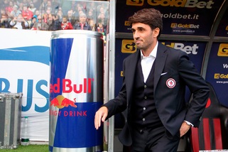 Serie B Foggia, è ufficiale il ritorno di Grassadonia sulla panchina rossonera