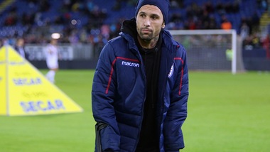 Serie A Cagliari, allenamento in parte in gruppo per Castro