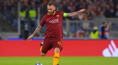 De Rossi: «La Juventus? Sentiamo tanta pressione addosso»