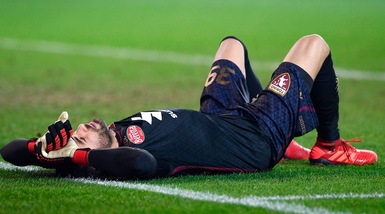 Torino, ahi Sirigu: ancora terapie