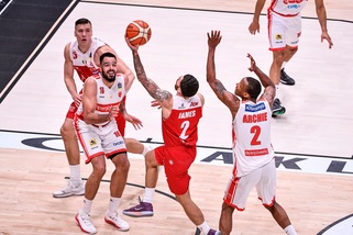 Serie A, Milano show: undicesima vittoria di fila!