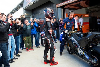 MotoGp, Lorenzo: «Mi piacerebbe guidare ancora una F1»