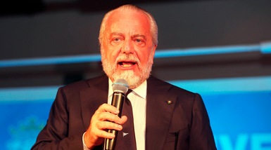 Napoli, De Laurentiis: «Contro l'Inter arbitra Mazzoleni? Sono preoccupato...»