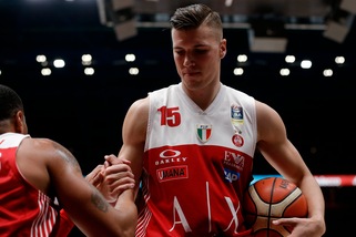 Serie A, Milano show anche a Natale: dodicesima vittoria di fila