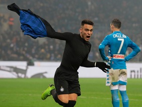Serie A, Inter-Napoli 1-0: Lautaro Martinez al 91', la Juventus va a +9