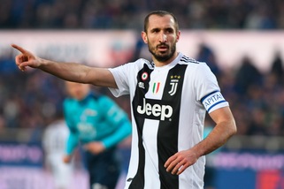 Serie A, scudetto: il Napoli va giù, la Juve vola a 1,05