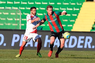 Serie C, Ternana-Teramo 2-1: De Canio ringrazia Pobega
