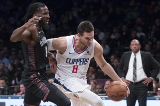NBA, i Clippers di Gallinari vincono il derby di Los Angeles