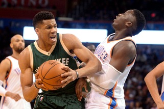 Nba, 15esima di fila per i Bucks. Ko Melli, bene i Thunder senza il Gallo