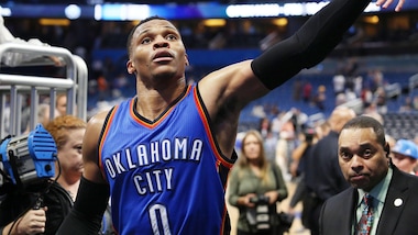 NBA, serata di rimonte: Gallinari guida i Los Angeles Clippers, OKC batte Houston