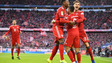 Bundesliga, Bayern Monaco facile con lo Schalke. Borussia Dortmund sprecone