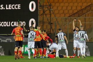 Serie B Lecce, Scavone: «Ringrazio tutti per la vicinanza»
