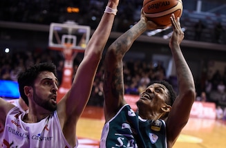 Basket Serie A, Cantù e Cremona vincono negli anticipi della 19ª giornata