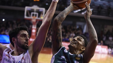 Basket Serie A, Cantù e Cremona vincono negli anticipi della 19ª giornata